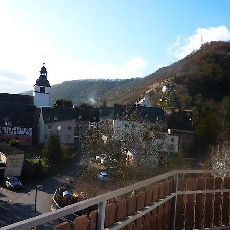Ferienwohnung Burg Eltz Трейс-Карден Стая снимка